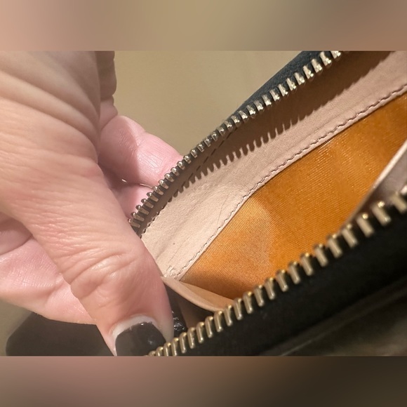 Prada Leather 3/4 zip Bow Long Wallet - Picture 11 of 11